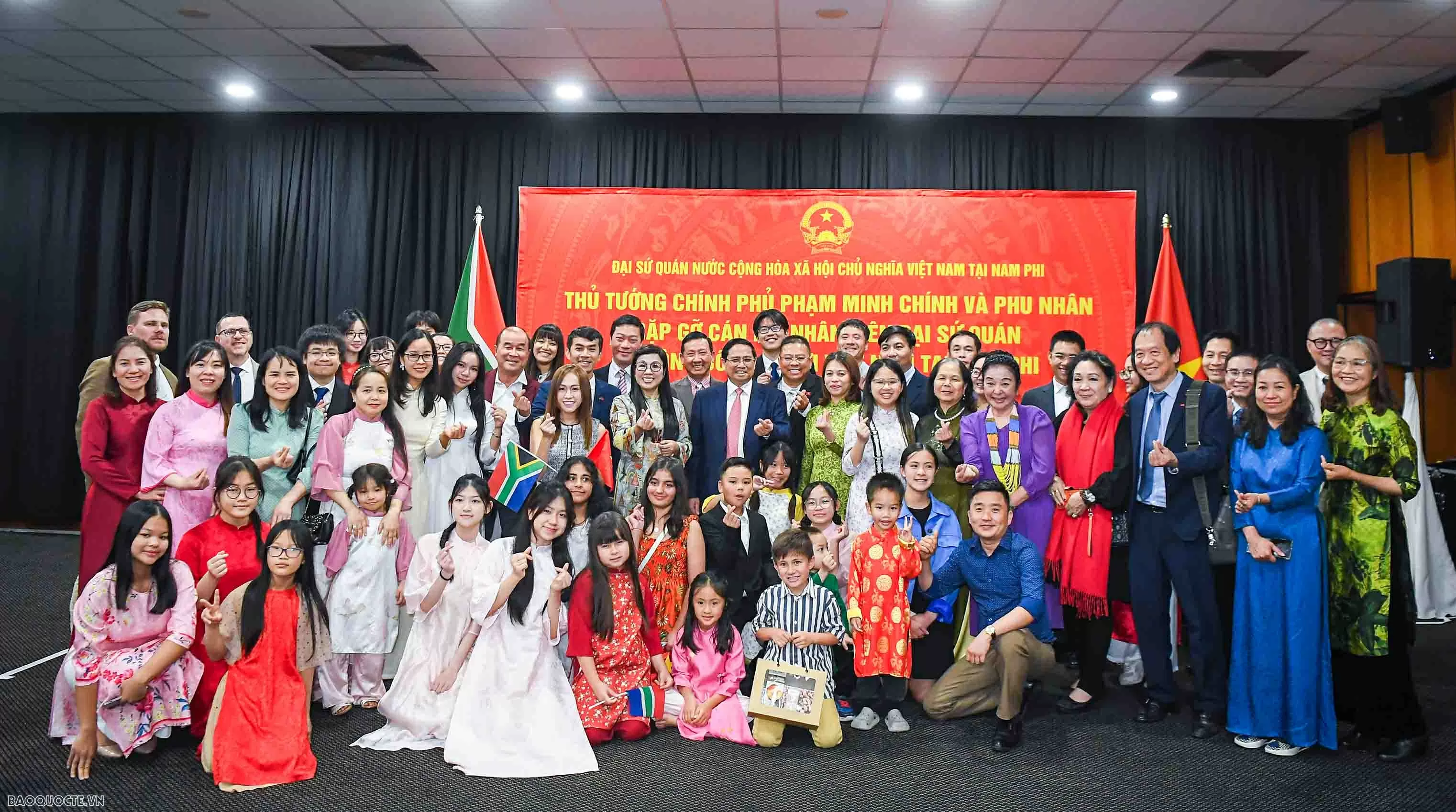 Thủ tướng: Đẩy mạnh hợp tác kinh tế, cộng đồng người Việt ở Nam Phi sẽ lớn mạnh