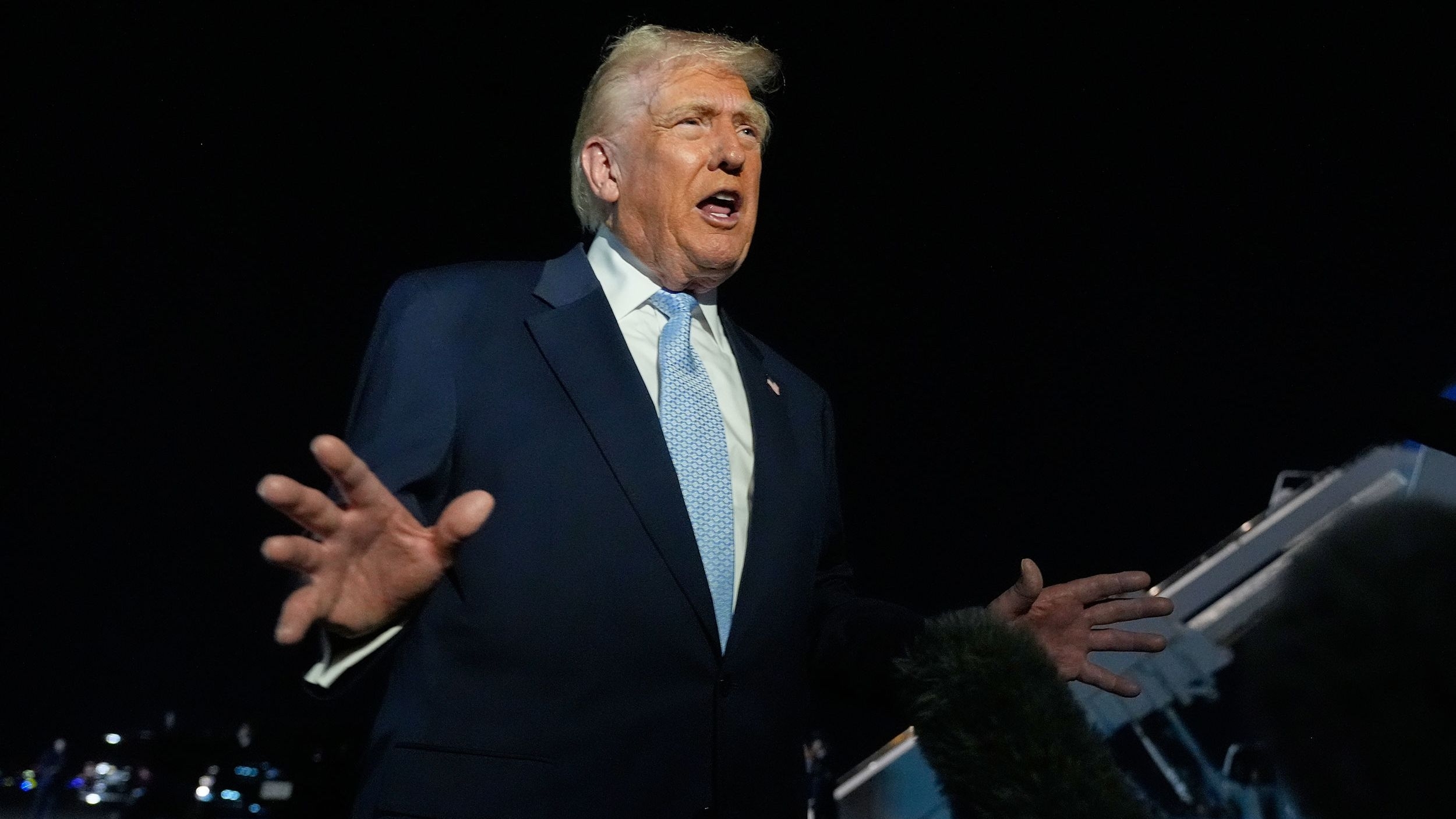 tinh hinh ukraine gay suc ep chua tung co tong thong my he lo han chot cho kiev chap nhan ke hoach hoa binh ong zelensky ra loi hua