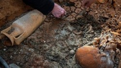 Hungary: Phát hiện quan tài La Mã 1.700 năm được niêm phong kín