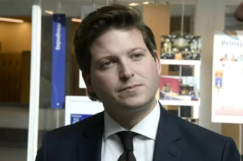 Điện mừng Chủ tịch Hạ viện Hà Lan Thom van Campen