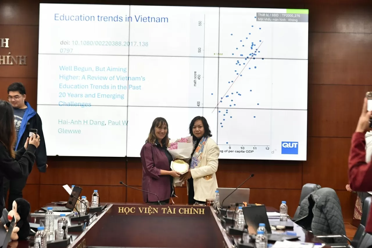 Thống kê Bayes: Xu hướng giáo dục mới đáp ứng yêu cầu phát triển trong kỷ nguyên tài chính số Thống kê Bayes: Xu hướng giáo dục mới đáp ứng yêu cầu phát triển trong kỷ nguyên tài chính số