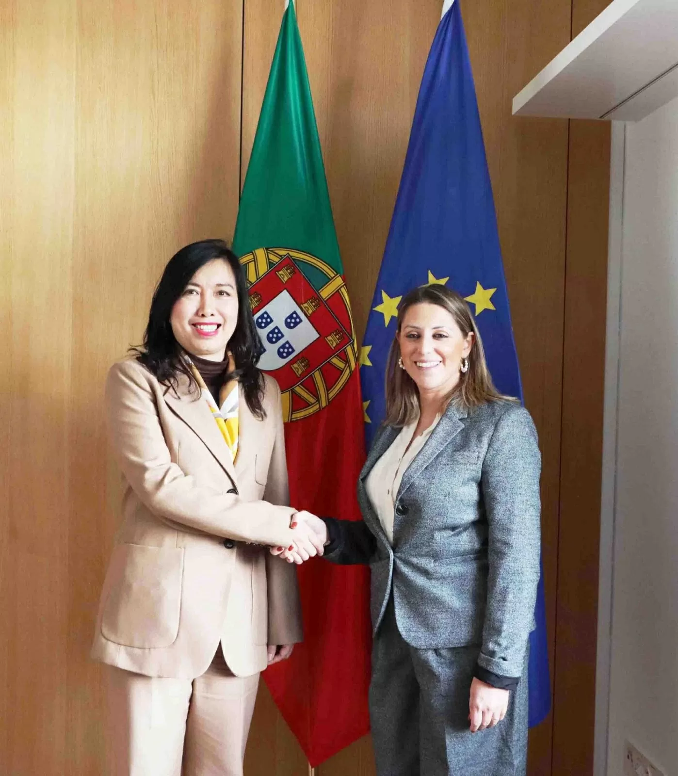 Việt Nam dự Diễn đàn Bộ trưởng về hợp tác khu vực Ấn Độ Dương-Thái Bình Dương của EU Việt Nam dự Diễn đàn Bộ trưởng về hợp tác khu vực Ấn Độ Dương-Thái Bình Dương của EU