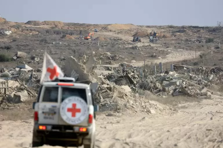 ICRC cảnh báo 'khủng hoảng chưa từng có' khi buộc cắt 2.900 nhân sự ICRC cảnh báo 'khủng hoảng chưa từng có' khi buộc cắt 2.900 nhân sự