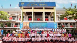 Trường THPT chuyên Lê Hồng Phong – Trăm năm huy hoàng, vững vàng tiến bước