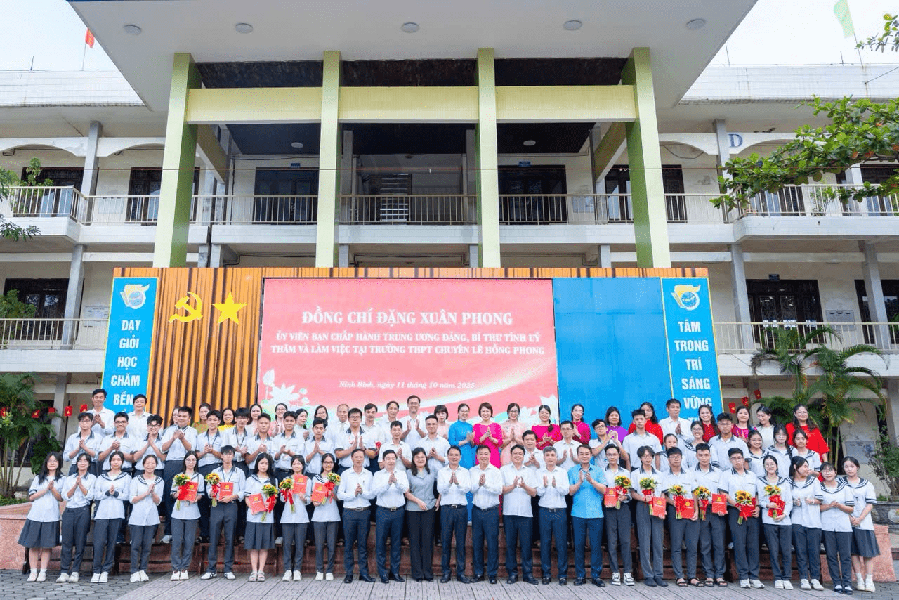 Trường THPT chuyên Lê Hồng Phong – Trăm năm huy hoàng, vững vàng tiến bước