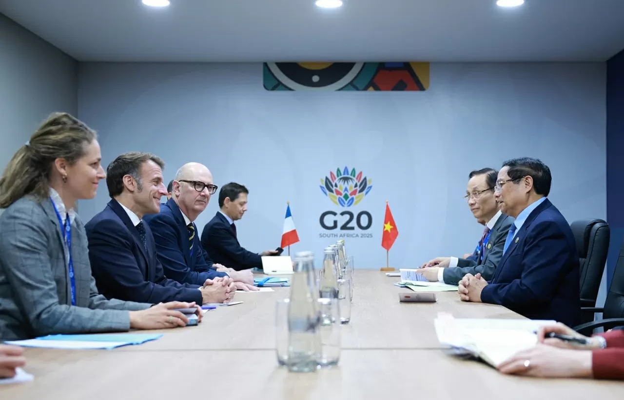 Thủ tướng Phạm Minh Chính thảo luận với các đối tác bên lề Hội nghị thượng đỉnh G20 Thủ tướng Phạm Minh Chính thảo luận với các đối tác bên lề Hội nghị thượng đỉnh G20