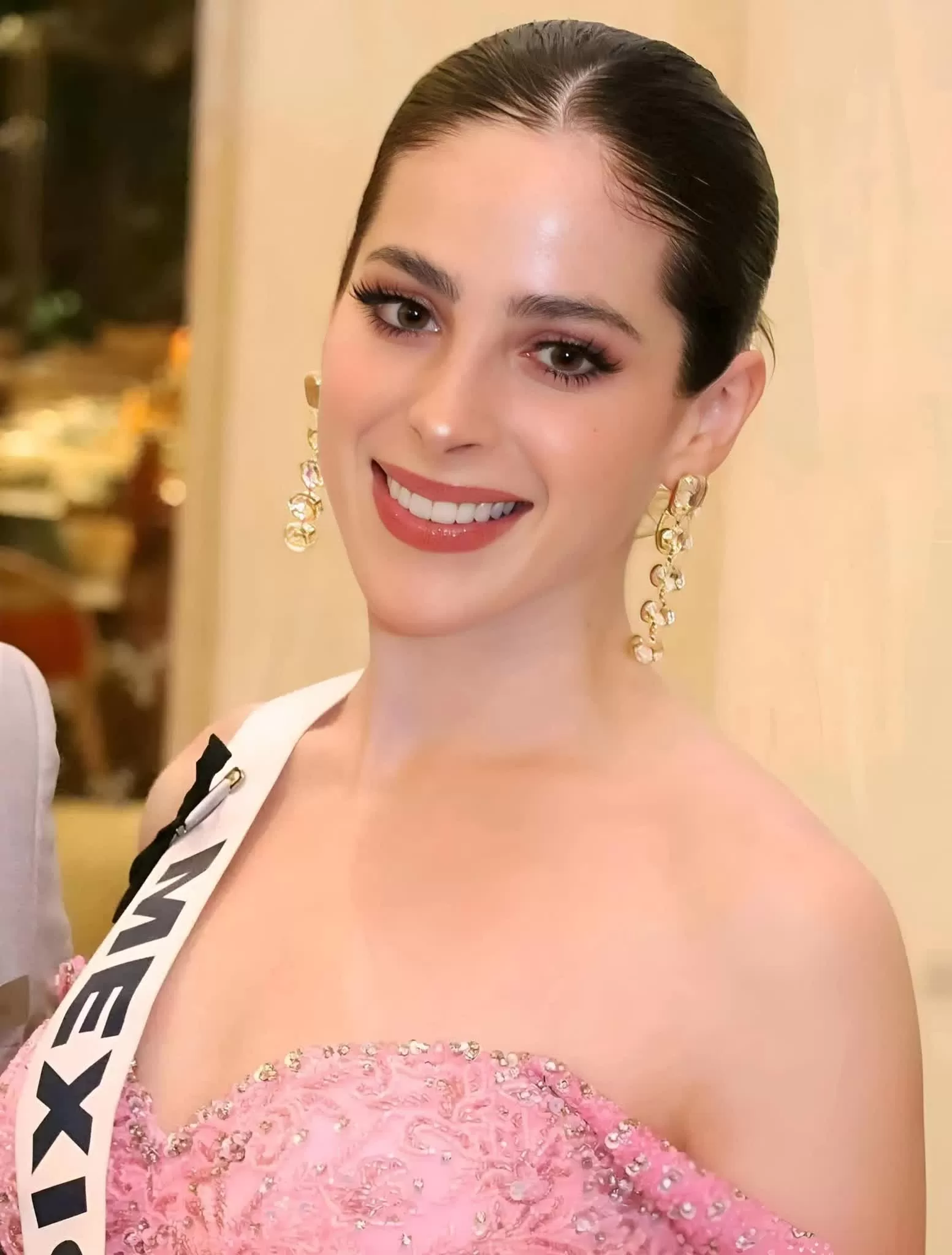 Ngắm nhan sắc Miss Universe 2025