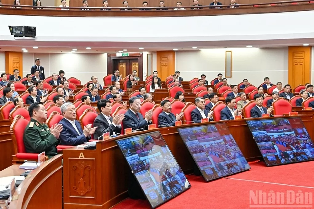 Tổng Bí thư: Không để có “khoảng trống,” “vùng tối” mà công tác kiểm tra, giám sát của Đảng không vươn tới được Tổng Bí thư: Không để có “khoảng trống,” “vùng tối” mà công tác kiểm tra, giám sát của Đảng không vươn tới được