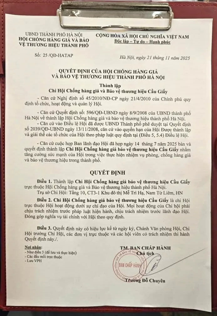 Quyết định thành lập Chi Hội Chống hàng giả và Bảo vệ thương hiệu Cầu Giấy. Quyết định thành lập Chi Hội Chống hàng giả và Bảo vệ thương hiệu Cầu Giấy.