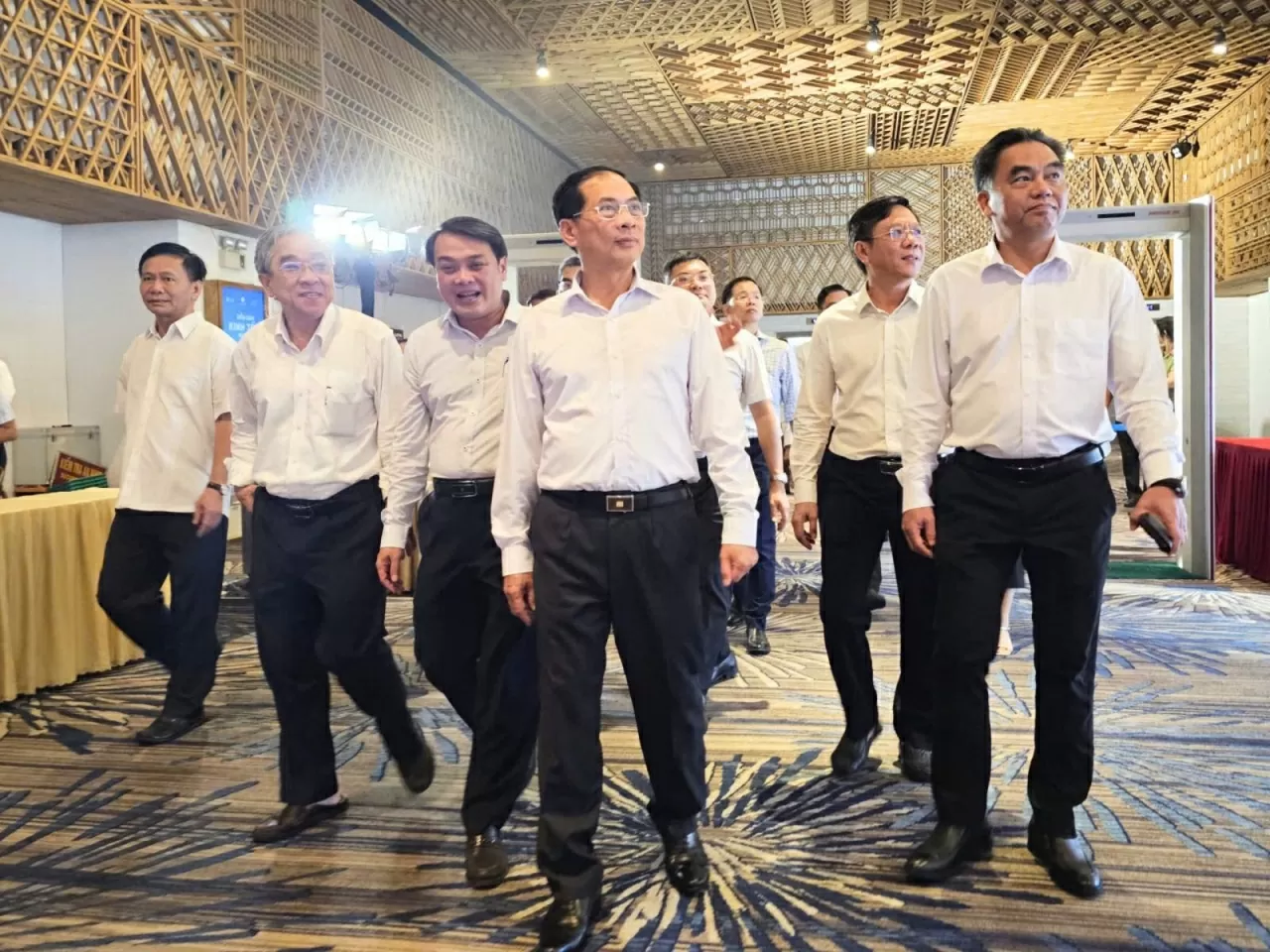 (Nguồn: Báo Người Lao động) (Nguồn: Báo Người Lao động)