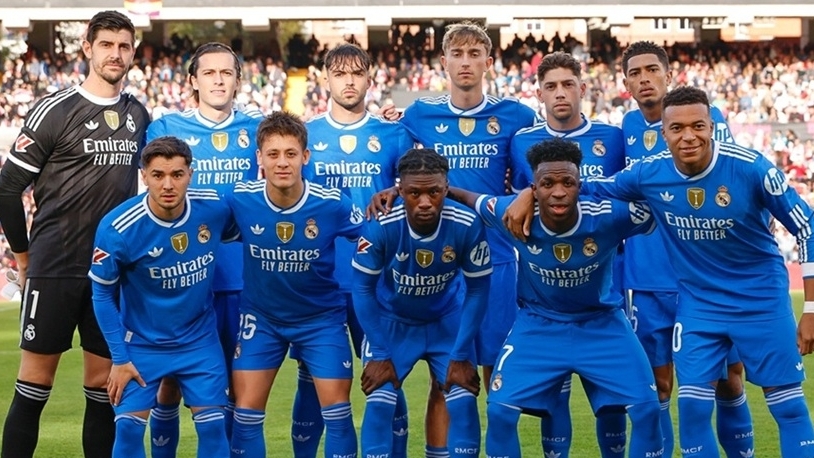 Vinicius từ chối gia hạn hợp đồng vì HLV Alonso