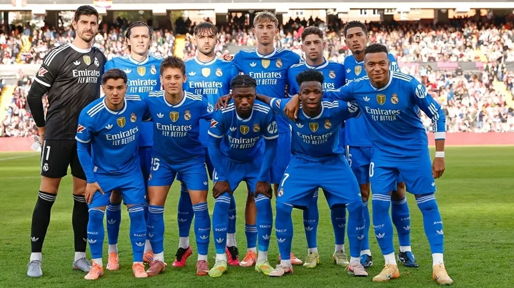 Vinicius từ chối gia hạn hợp đồng vì HLV Alonso