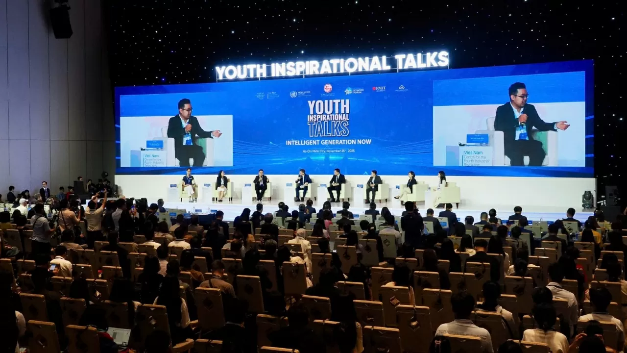 Bay cao, bay xa trong kỷ nguyên mới với nòng cốt thế hệ trẻ tràn đầy khát vọng Bay cao, bay xa trong kỷ nguyên mới với nòng cốt thế hệ trẻ tràn đầy khát vọng