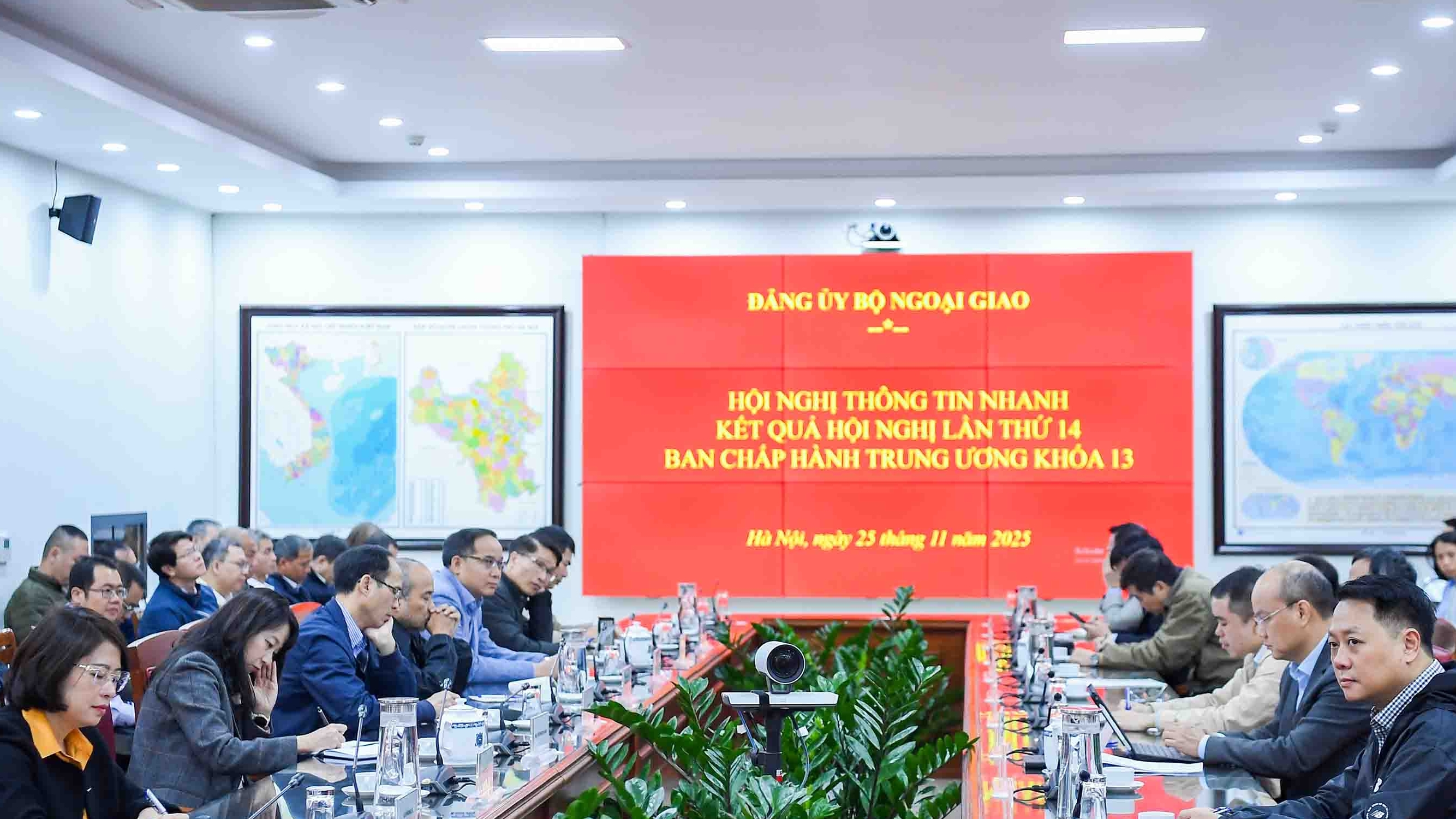 Đảng ủy Bộ Ngoại giao thông tin nhanh về kết quả Hội nghị Trung ương 14