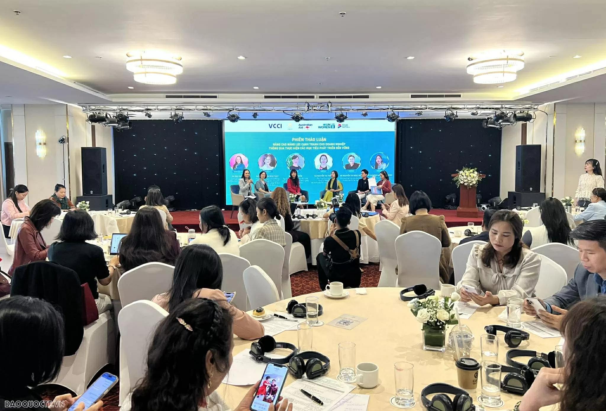 Từ thúc đẩy bình đẳng giới đến thực hành mua sắm có trách nhiệm giới Từ thúc đẩy bình đẳng giới đến thực hành mua sắm có trách nhiệm giới