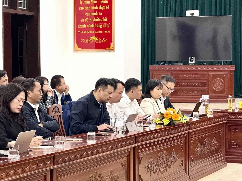 Hành trình học tập, tri ân và sẻ chia trên mảnh đất Quảng Trị anh hùng Hành trình học tập, tri ân và sẻ chia trên mảnh đất Quảng Trị anh hùng