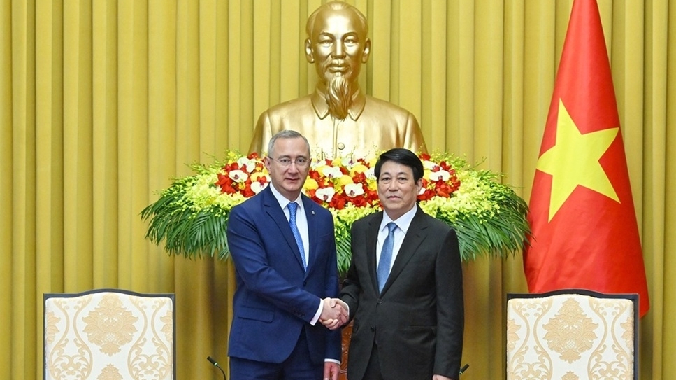 thong doc tinh kaluga cua lb nga mong muon mo rong hop tac voi viet nam tren moi linh vuc