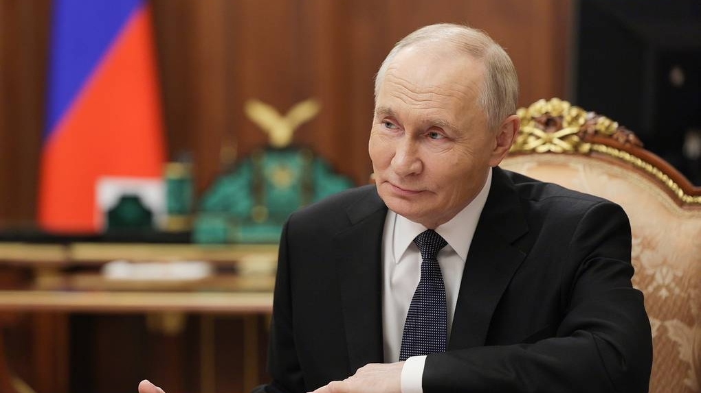 tong thong nga phe duyet ke hoach 10 nam dinh hinh tuong lai quan he dan toc va ban sac quoc gia