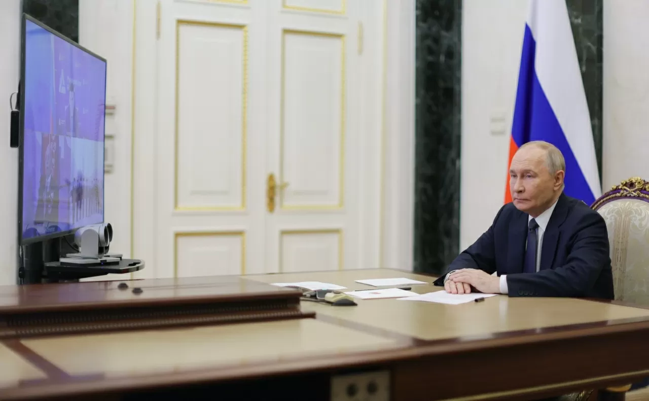 Tàu phá băng chạy bằng năng lượng hạt nhân Stalingrad của Nga có gì đặc biệt? Tàu phá băng chạy bằng năng lượng hạt nhân Stalingrad của Nga có gì đặc biệt?