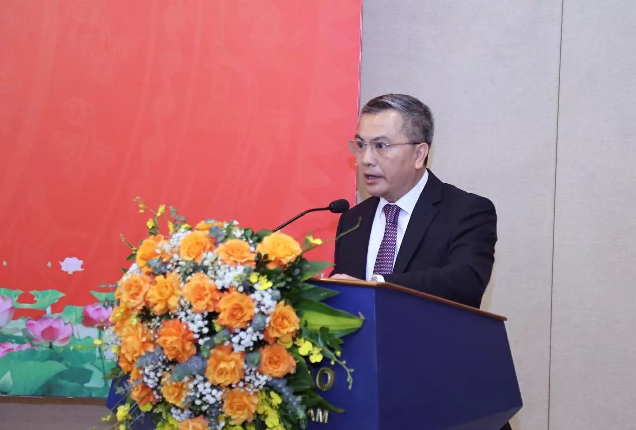 Ông Vũ Tiến Dũng, Cụ trưởng Cục Cơ yếu – Công nghệ thông tin, Bộ Ngoại giao phát biểu tại Hội nghị. (Ảnh: Thành Long)