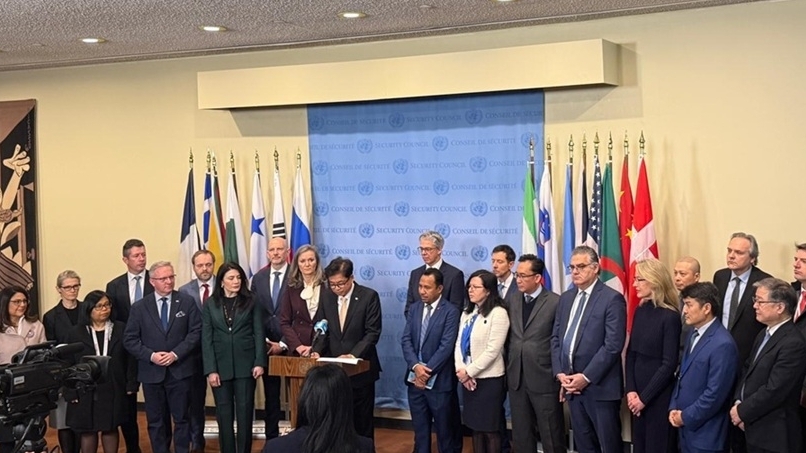 Việt Nam tiếp tục hợp tác chặt chẽ trong nỗ lực bảo vệ con người, xây dựng thế giới an toàn