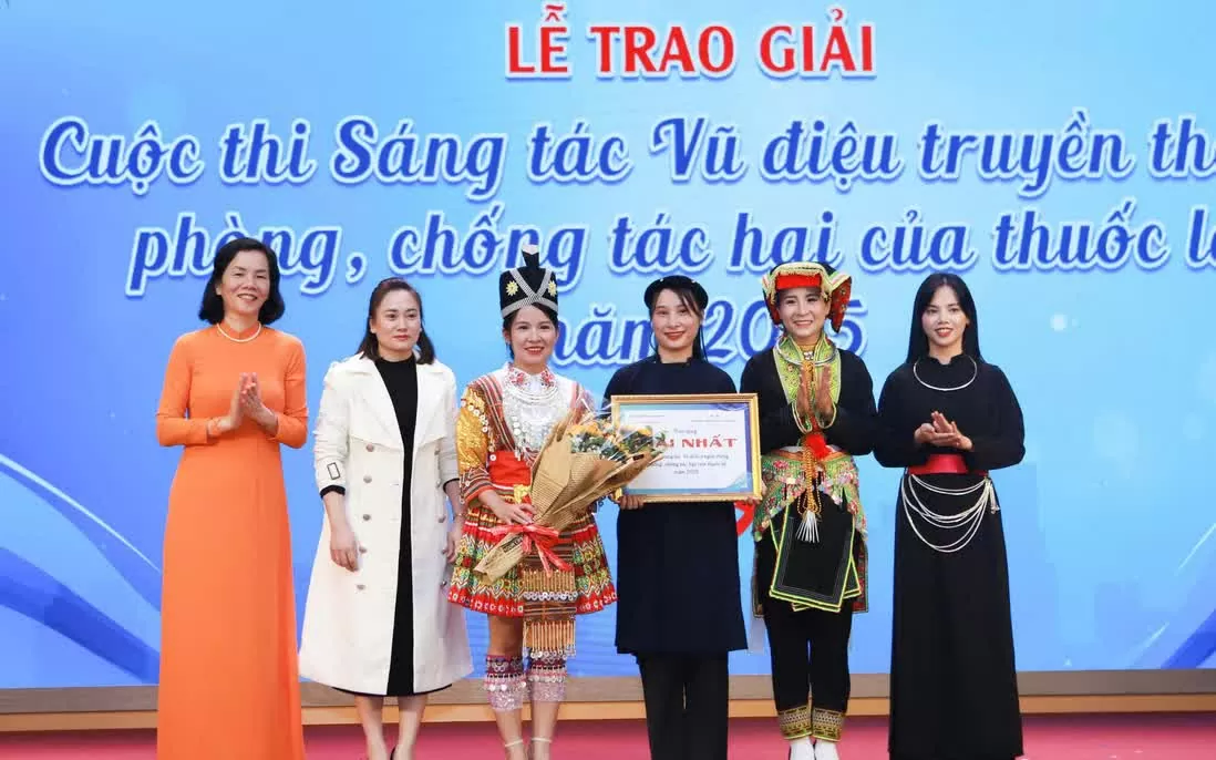 Lan tỏa những vũ điệu truyền thông sinh động về phòng, chống tác hại của thuốc lá Lan tỏa những vũ điệu truyền thông sinh động về phòng, chống tác hại của thuốc lá