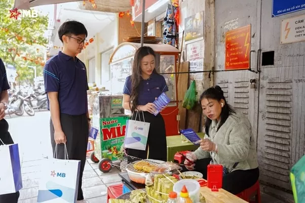 MB xây dựng hệ sinh thái tài chính toàn diện, phục vụ từ quân nhân, người trẻ đến doanh nghiệp và tiểu thương, thể hiện tầm nhìn của ngân hàng nhóm “B