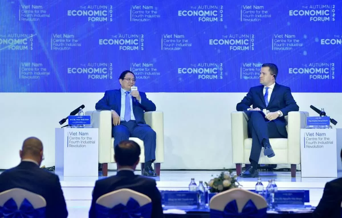 Thủ tướng Phạm Minh Chính đối thoại với WEF: Tầm nhìn 2045 và khát vọng chuyển đổi xanh, số của Việt Nam