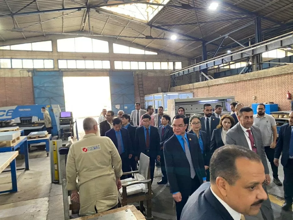 Đồng chí Nguyễn Đình Khang, Ủy viên Trung ương Đảng, Chủ tịch Tổng Liên đoàn Lao động Việt Nam thăm và làm việc tại Ai Cập