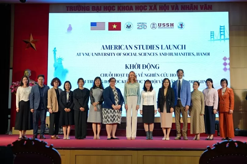 Khởi động chuỗi sự kiện Hoa Kỳ học và cuộc thi Exploring America 250 tại Trường Đại học Khoa học xã hội và nhân văn