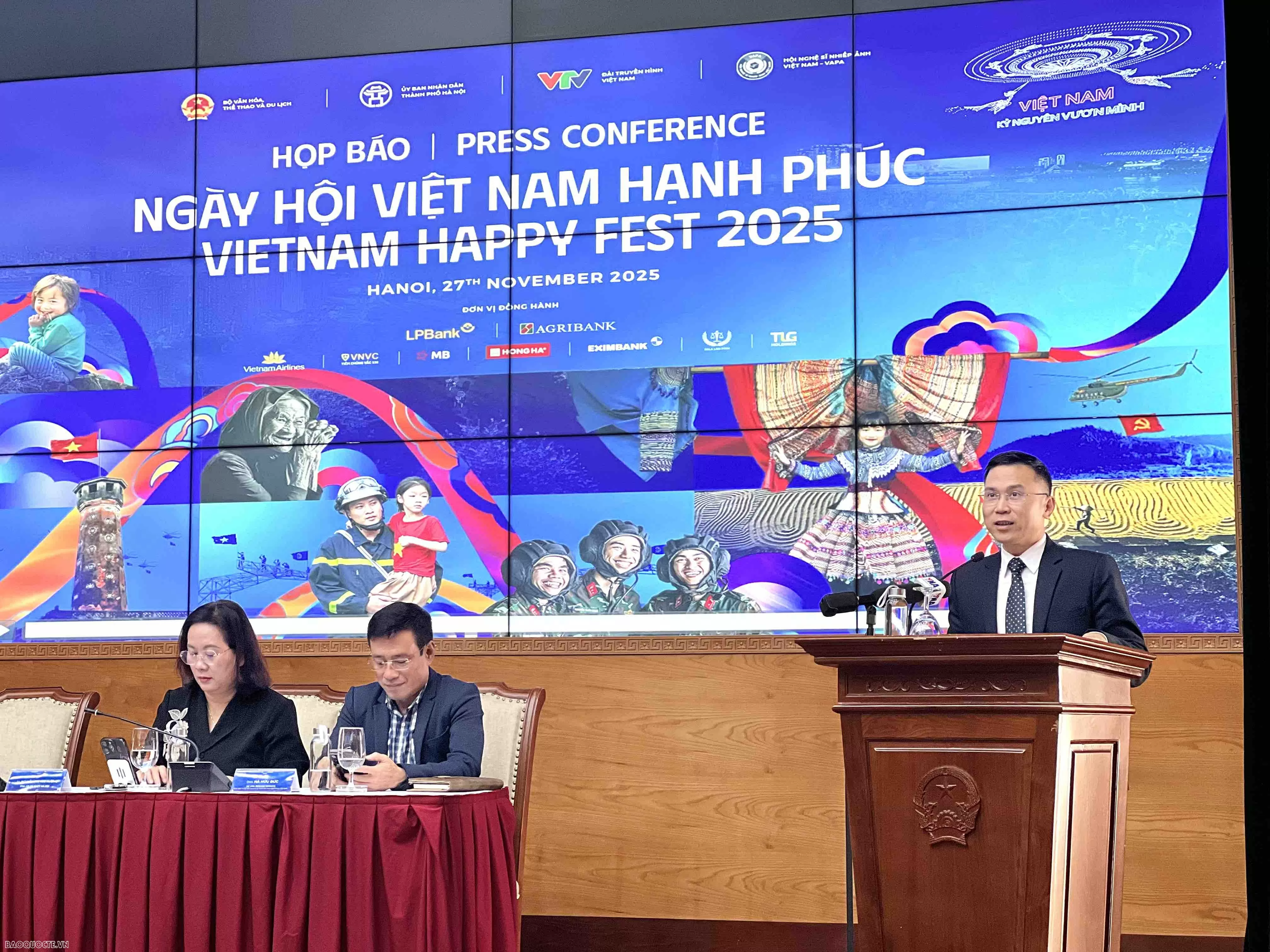 Bước đi, chạm vào và cảm nhận hạnh phúc tại Vietnam Happy Fest 2025 – Ngày hội Việt Nam Hạnh phúc Bước đi, chạm vào và cảm nhận hạnh phúc tại Vietnam Happy Fest 2025 – Ngày hội Việt Nam Hạnh phúc