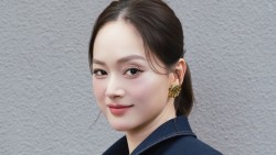 Sao Việt: Lan Phương đăng ảnh rạng rỡ, Hồ Ngọc Hà lên đồ sang chảnh