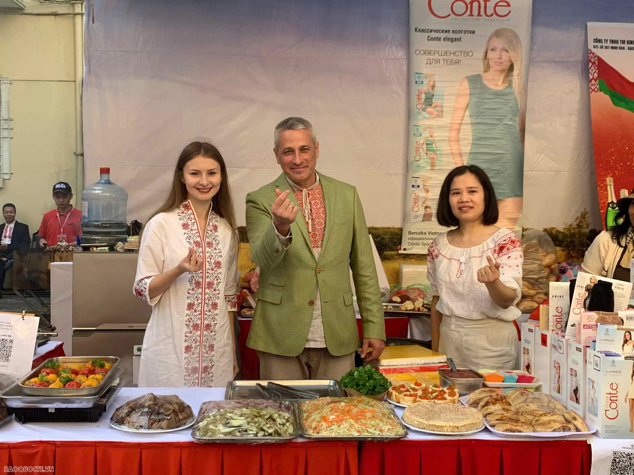 Đại sứ Uladzimir Baravikou: Belarus mong muốn đồng hành cùng Việt Nam trong các công tác hỗ trợ cộng đồng Đại sứ Uladzimir Baravikou: Belarus mong muốn đồng hành cùng Việt Nam trong các công tác hỗ trợ cộng đồng