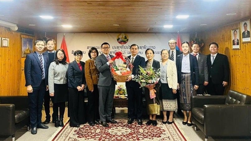 Tin tưởng đất nước Lào tiếp tục đạt được nhiều thành tựu to lớn trên con đường phát triển và hội nhập