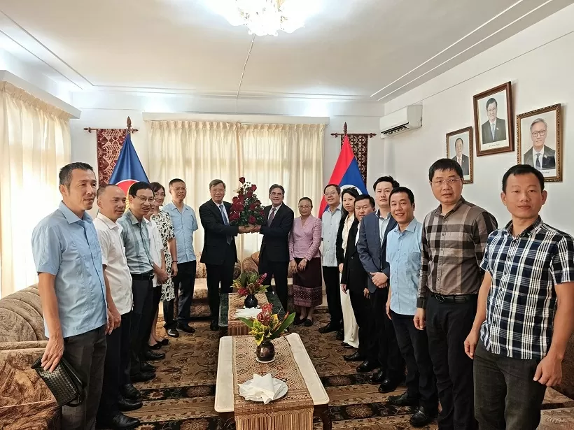 Thắm tình đoàn kết đặc biệt Việt-Lào trên đất nước Cuba