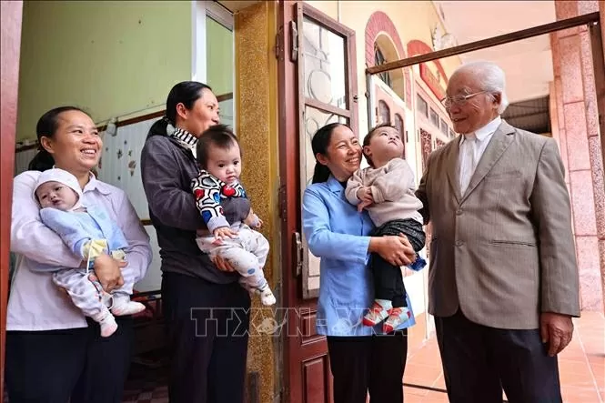 Tổng Bí thư Tô Lâm: Hỗ trợ kịp thời, bảo đảm mọi trẻ em có hoàn cảnh đặc biệt đều được tiếp nhận, chăm sóc an toàn Tổng Bí thư Tô Lâm: Hỗ trợ kịp thời, bảo đảm mọi trẻ em có hoàn cảnh đặc biệt đều được tiếp nhận, chăm sóc an toàn