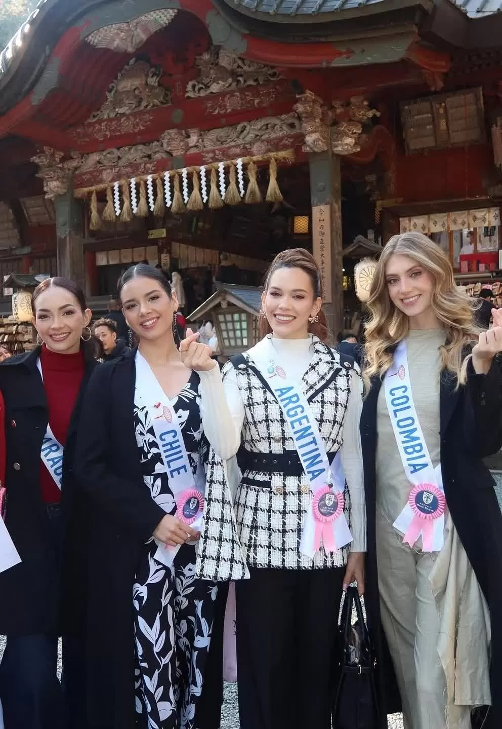 Ngắm sắc vóc gợi cảm của Miss International 2025