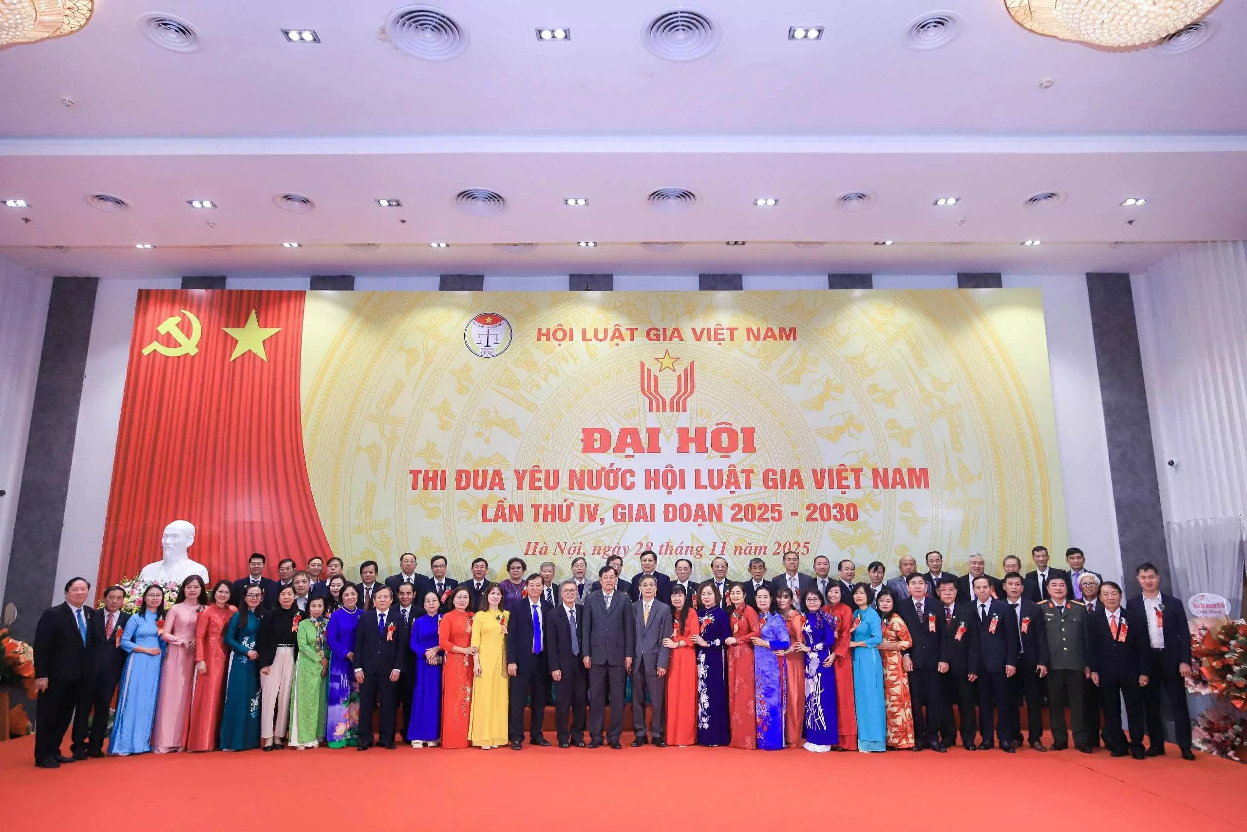 Hội Luật gia Việt Nam tổ chức thành công Đại hội thi đua yêu nước lần thứ IV Hội Luật gia Việt Nam tổ chức thành công Đại hội thi đua yêu nước lần thứ IV