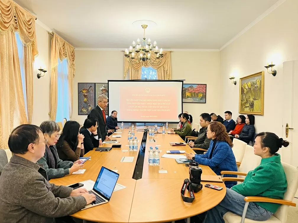 Đại sứ quán Việt Nam tại CHLB Đức phát động ủng hộ đồng bào bị thiên tai trong nước Đại sứ quán Việt Nam tại CHLB Đức phát động ủng hộ đồng bào bị thiên tai trong nước