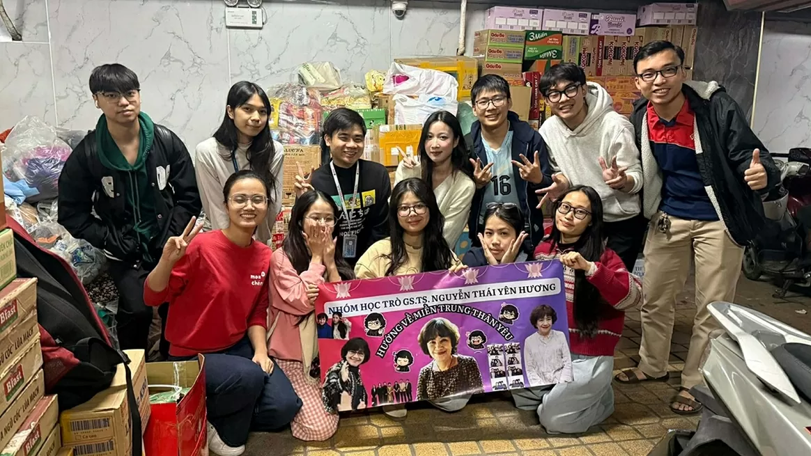 Những ý tưởng lan tỏa yêu thương của sinh viên Học viện Ngoại giao 'thời vượt lũ' Những ý tưởng lan tỏa yêu thương của sinh viên Học viện Ngoại giao 'thời vượt lũ'