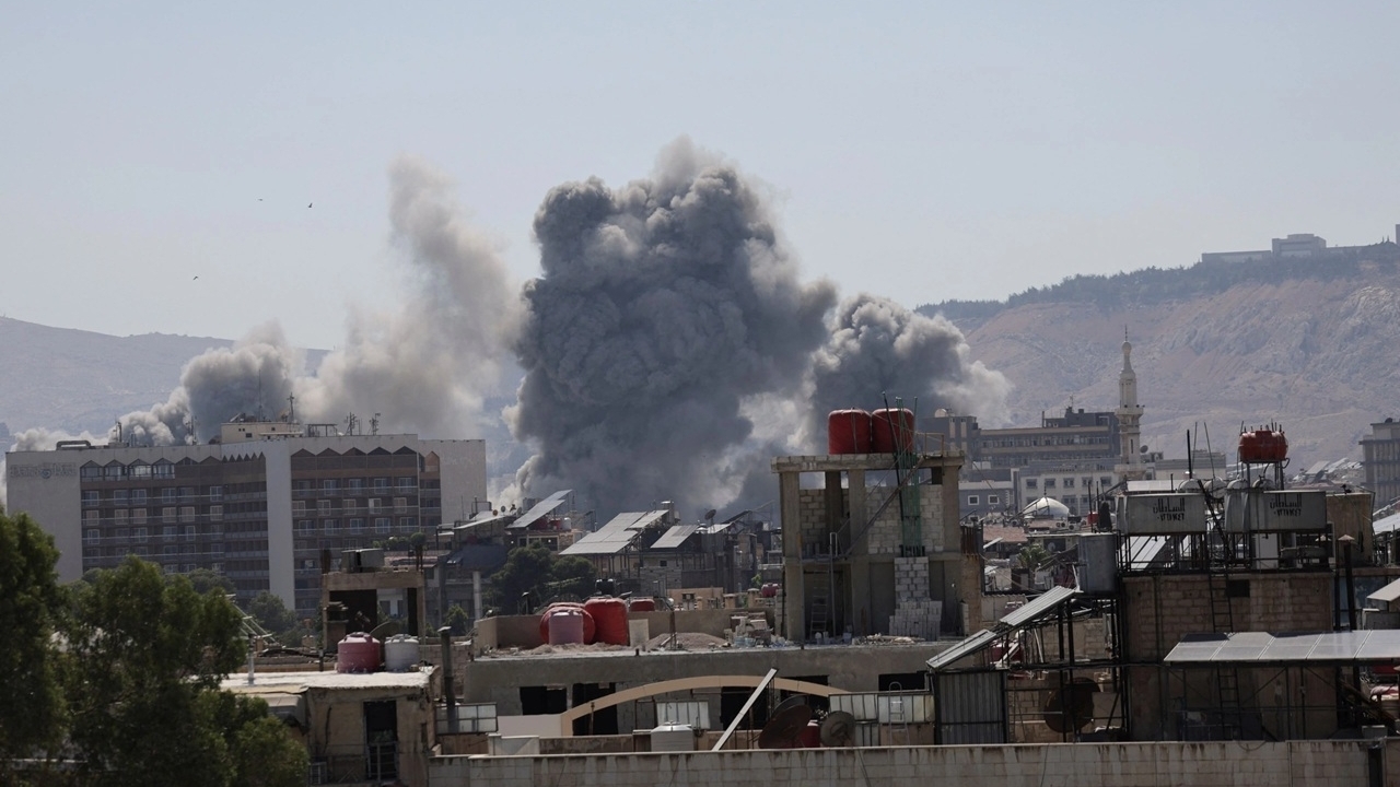 Hoàng tử Saudi Arabia chỉ ra 'mối đe dọa lớn' ở Trung Đông