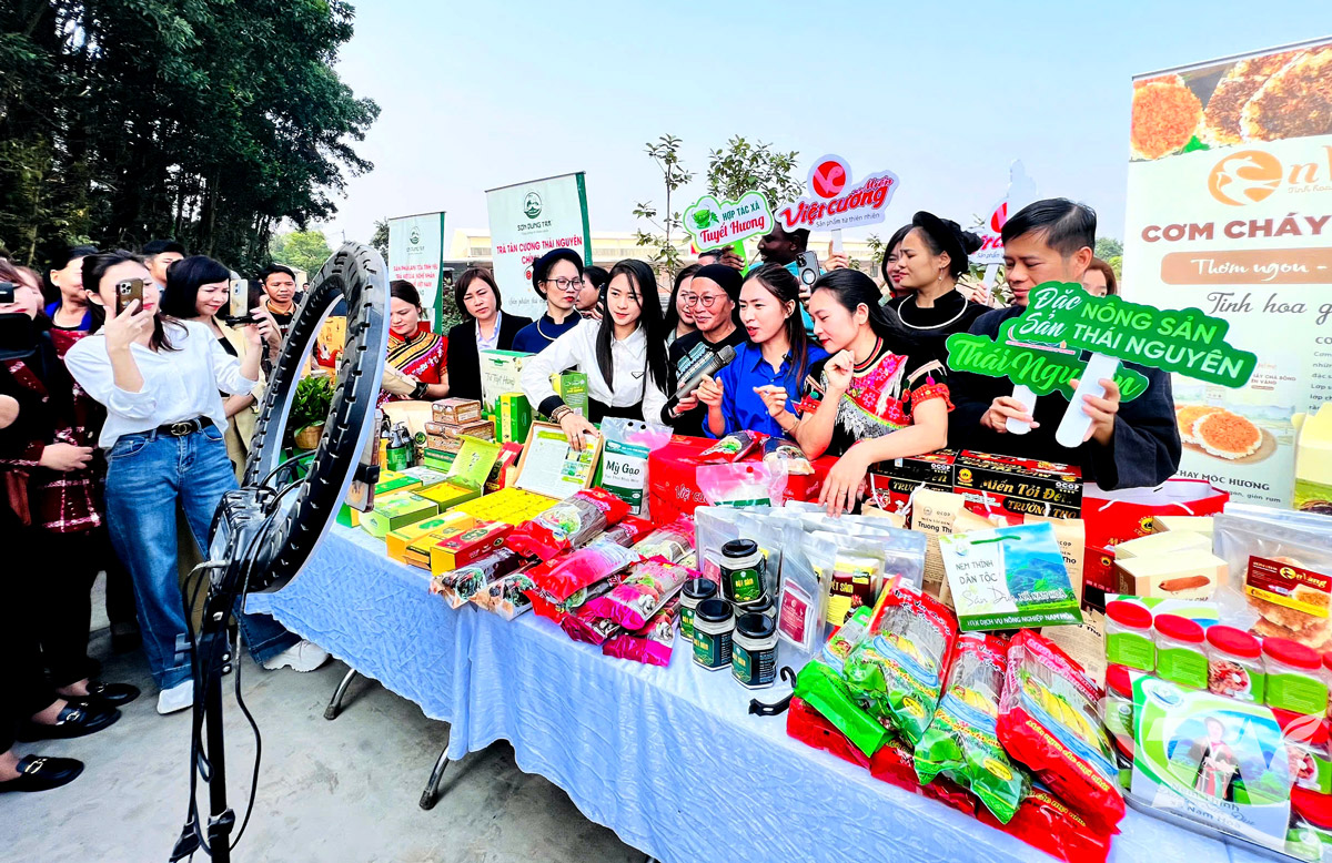 5P.3(V) - OK Thời của thương mại livestream