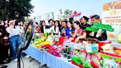 Thời của thương mại livestream