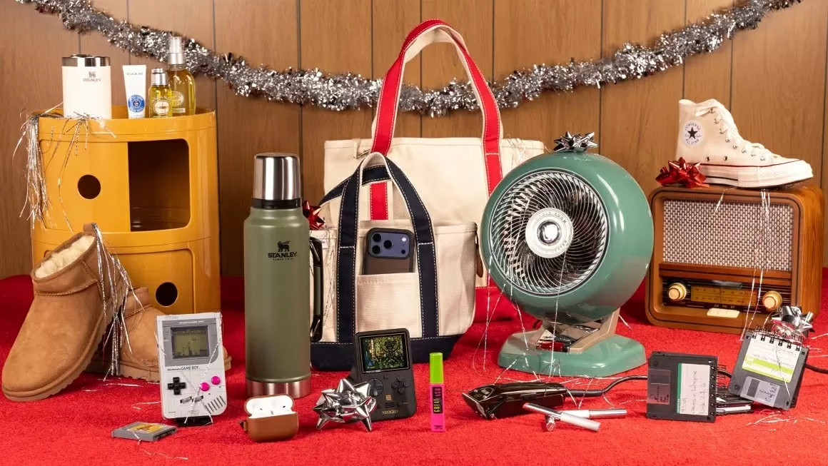 Theo số liệu cuối cùng do Adobe Analytics công bố ngày 29/11, người tiêu dùng Mỹ đã chi tổng cộng 11,8 tỷ USD cho các giao dịch mua sắm trực tuyến trong dịp Black Friday, tăng 9,1% so với cùng kỳ năm trước, mức cao nhất từ trước đến nay. (Nguồn: CNN) Theo số liệu cuối cùng do Adobe Analytics công bố ngày 29/11, người tiêu dùng Mỹ đã chi tổng cộng 11,8 tỷ USD cho các giao dịch mua sắm trực tuyến trong dịp Black Friday, tăng 9,1% so với cùng kỳ năm trước, mức cao nhất từ trước đến nay. (Nguồn: CNN)