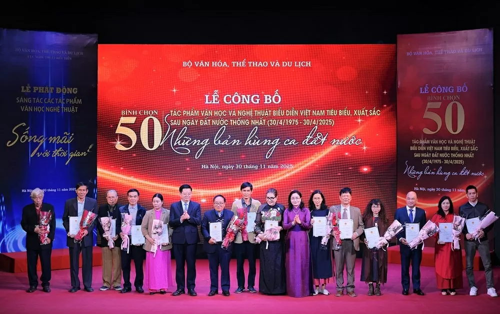 Công bố 50 tác phẩm văn học, nghệ thuật biểu diễn xuất sắc sau ngày đất nước thống nhất Công bố 50 tác phẩm văn học, nghệ thuật biểu diễn xuất sắc sau ngày đất nước thống nhất