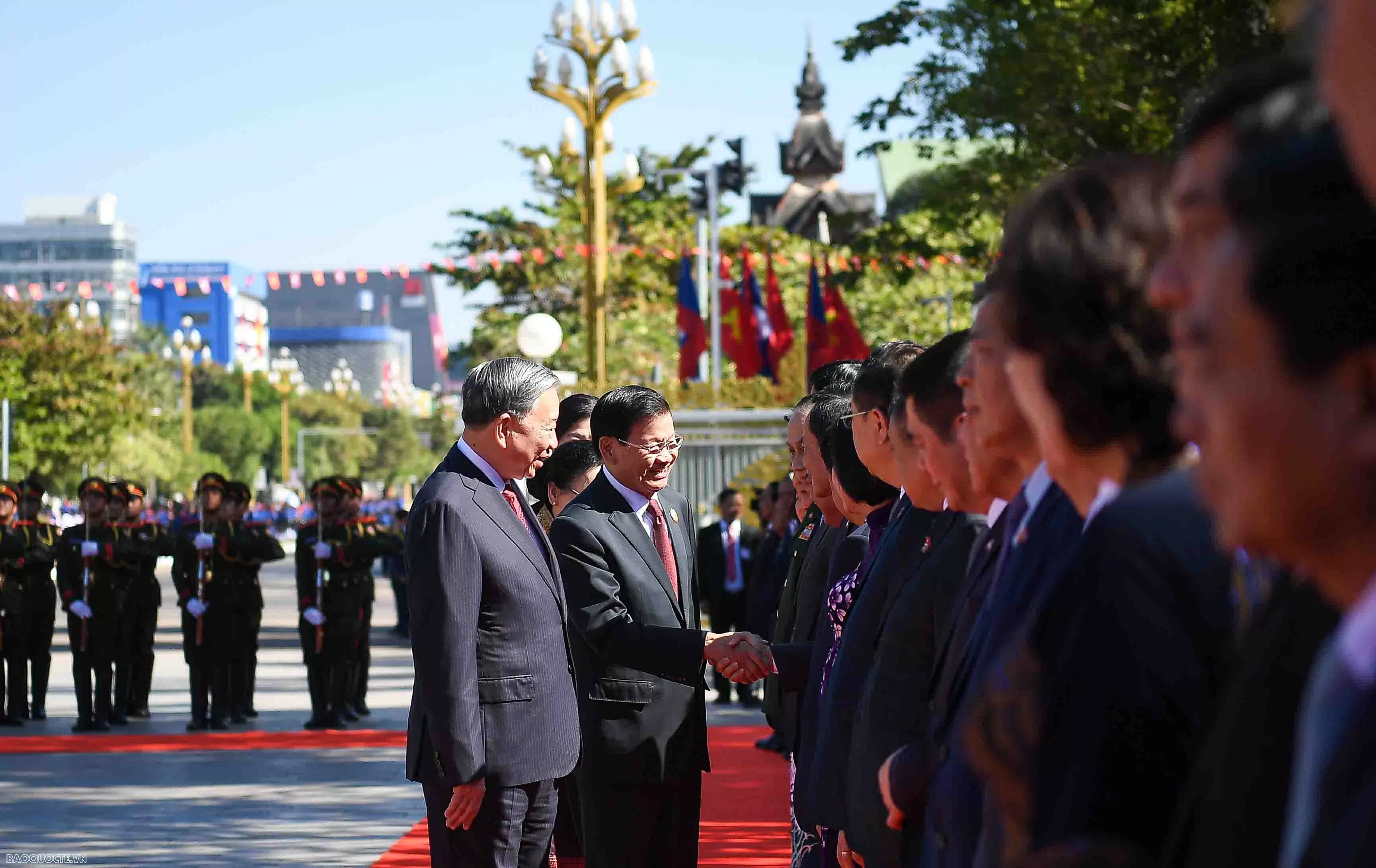 Lễ đón chính thức Tổng Bí thư Tô Lâm và Phu nhân tại Lào Lễ đón chính thức Tổng Bí thư Tô Lâm và Phu nhân tại Lào