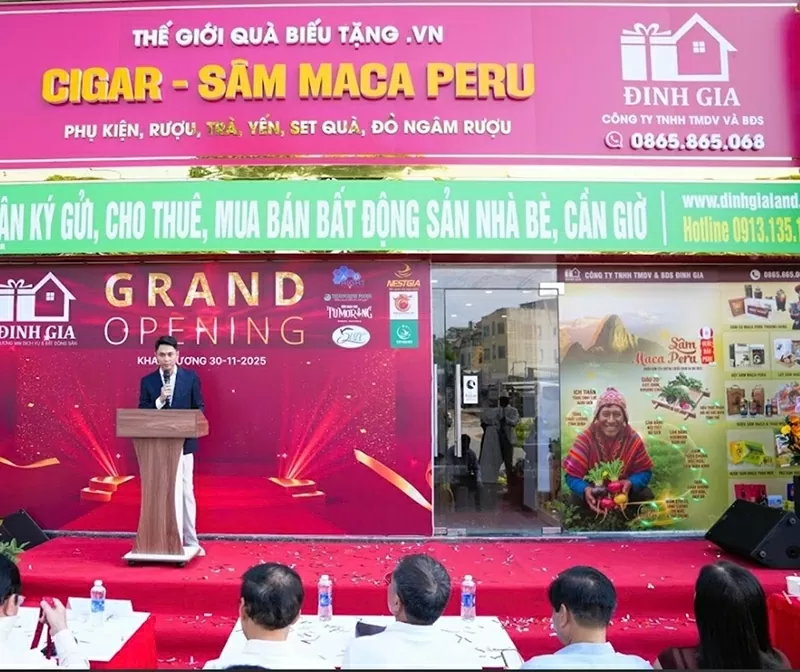 Ông Đinh Quang Tuấn, Chủ tịch Công ty phát  biểu