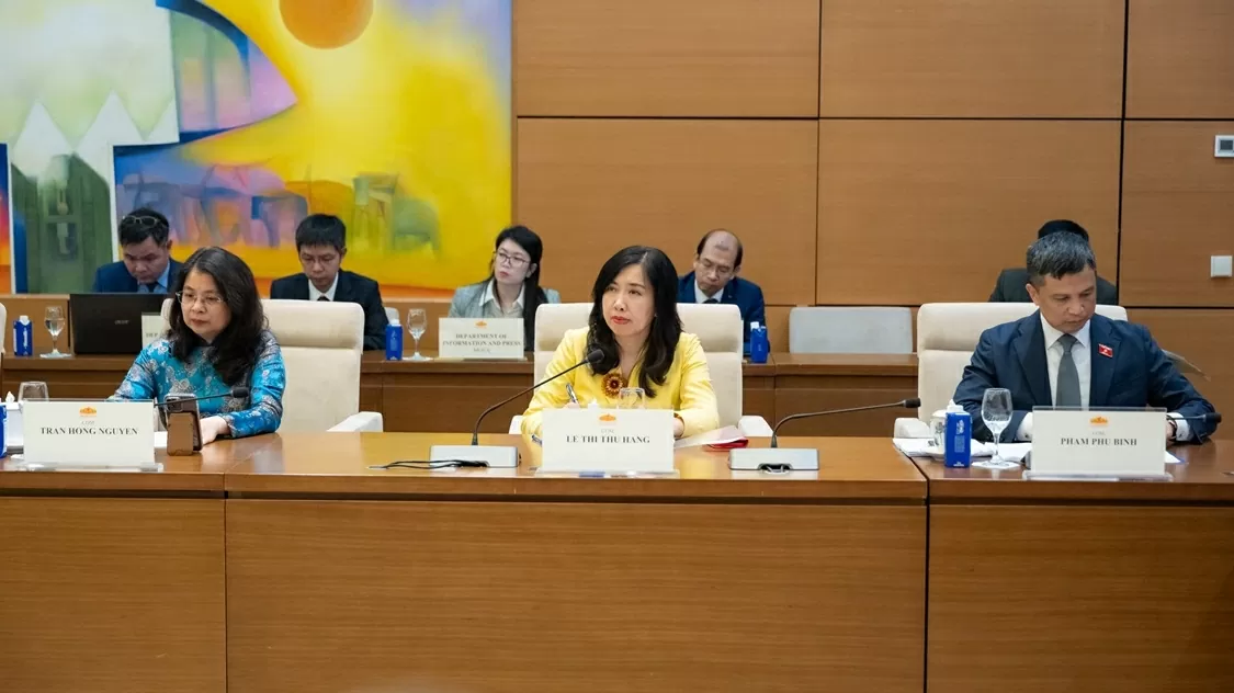 Phó Chủ tịch Quốc hội Nguyễn Khắc Định hội đàm với Phó Chủ tịch thứ nhất Hội đồng liên bang Quốc hội Nga