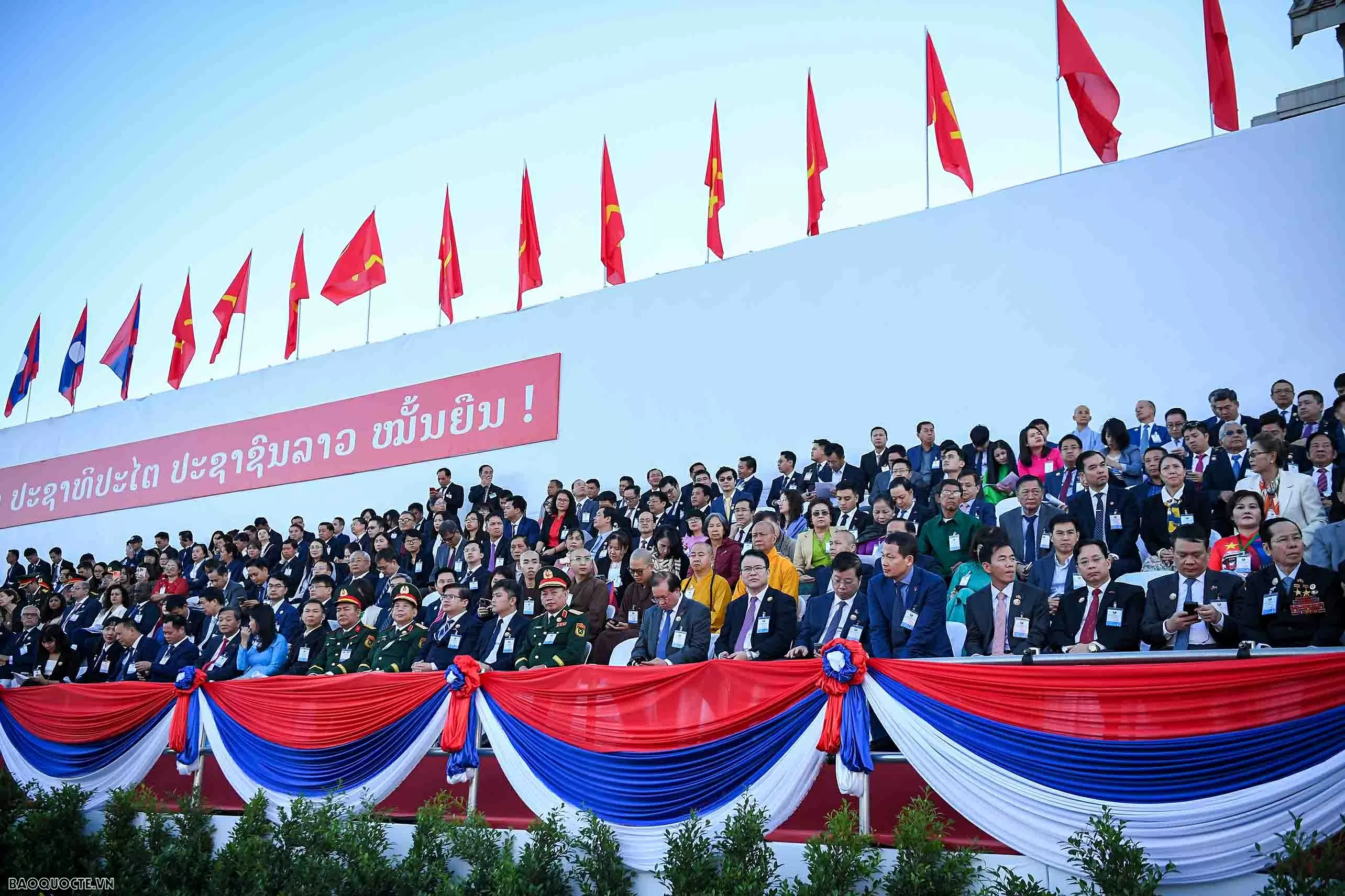 Tổng Bí thư Tô Lâm và Phu nhân dự Lễ kỷ niệm 50 năm Quốc khánh Lào Tổng Bí thư Tô Lâm và Phu nhân dự Lễ kỷ niệm 50 năm Quốc khánh Lào