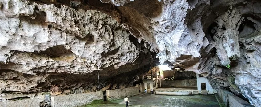 10 điểm đến hấp dẫn bậc nhất tại Lào: Hành trình khám phá vẻ đẹp nguyên sơ và chiều sâu văn hóa của vương quốc triệu voi 10 điểm đến hấp dẫn bậc nhất tại Lào: Hành trình khám phá vẻ đẹp nguyên sơ và chiều sâu văn hóa của vương quốc triệu voi